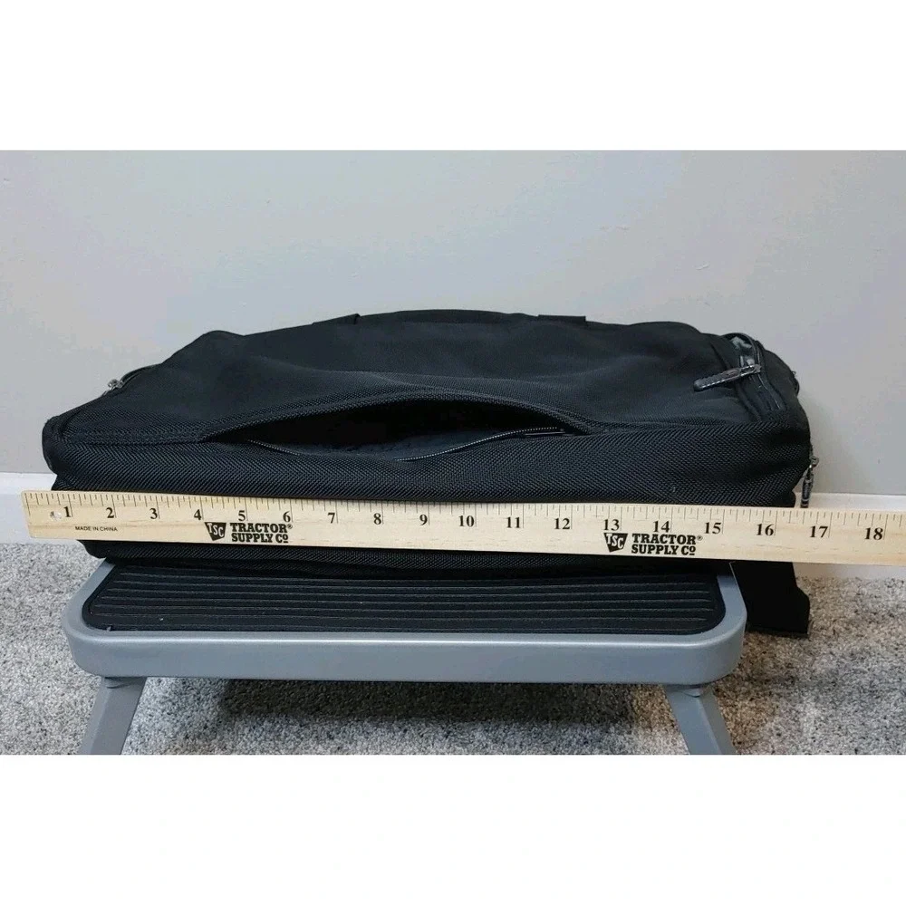 Victorinox Black Expandable Business Laptop Bag Briefcase Zippered Trolly Tactic